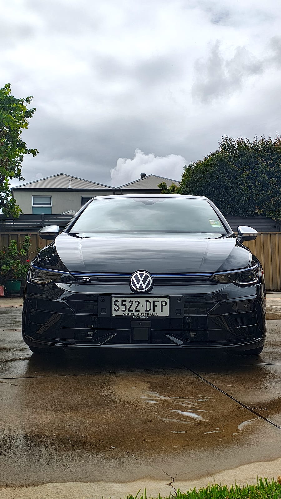 Volkswagen Golf R after full detail